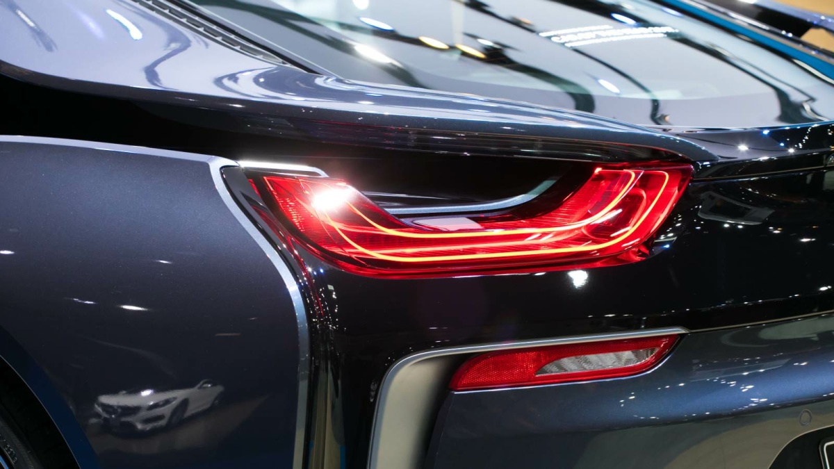 Die Automobilindustrie setzt auf Internationalität Hersteller von Spezialfahrzeugen, Zulieferer und Importeure prägen die Schweizer Automobilindustrie