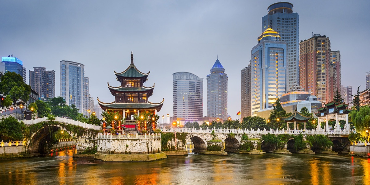 Informiere Dich im Vorhinein genau über das Land, indem Du studieren möchtest Bei einem Studium in China lernst Du eine faszinierende Kultur kennen